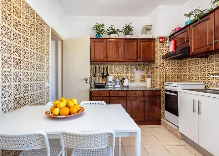 Sea View Fairy Tale ファロ